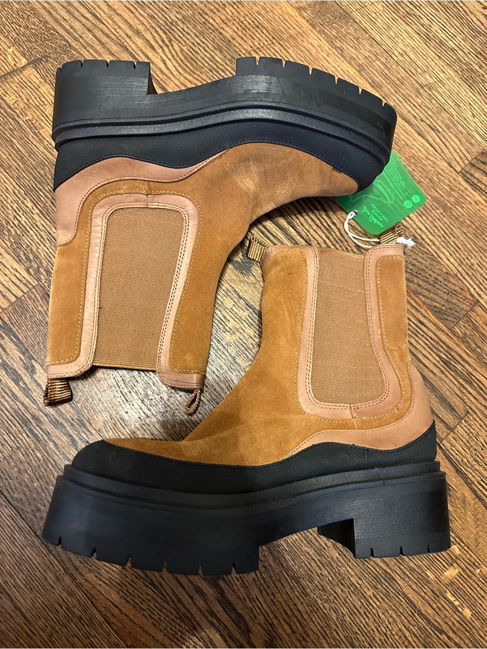 Sam Edelman Lulia Chelsea Boots Camel Suede NWT